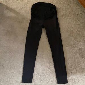 Beyond Yoga Maternity Leggings
